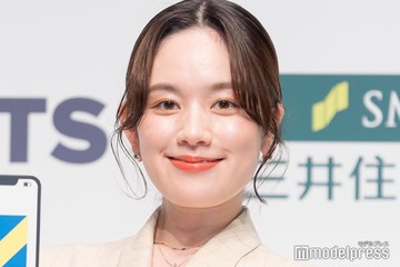 筧美和子、結婚発表後初の公の場で祝福に笑顔 新婚旅行は「まさに今計画中」 画像