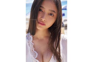 乃木坂46井上和、立て続けに接近ショット公開 1st写真集先行カットに「美貌が限界突破」「可愛すぎる」の声 画像