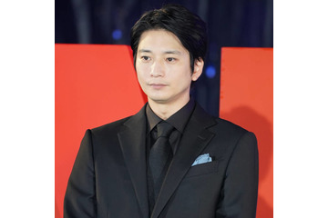 向井理『パリピ孔明』“重量級”豪華衣装の苦労を明かす「すごいことになってる」 画像