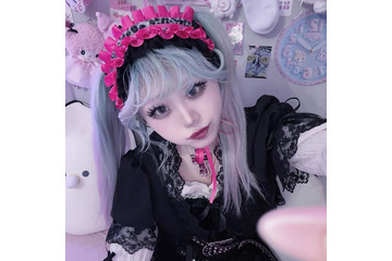 ベビタピ店員・ののち、ピンク×水色のド派手新ヘア公開「髪色天才」「盛れてる」と反響 画像