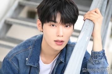 EVNNEイ・ジョンヒョン、“ファンを惚れさせる言葉”考案 カバーしたい日本語曲は?「メンバーたちがたくさん聴いているので」【インタビュー連載Vol.1】 画像