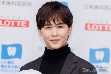 鈴木夢「私が生まれて約3週間頃のお写真」兄・鈴木福との過去2ショット公開「そのまま大きくなってる」「妹ができて嬉しそう」の声 画像