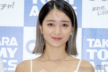 みちょぱ、ミニ丈で美ウエストちらり「かっこよすぎ」「抜群スタイル」と反響 画像