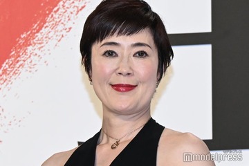 寺島しのぶ、結婚18年目の夫からのサプライズ公開「ロマンチックすぎる」「ずっと愛されてて羨ましい」と反響 画像