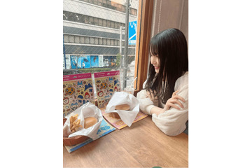道重さゆみ、お気に入りの“モスバーガー”メニュー「歯応えある感じがすごい好き！！」 画像