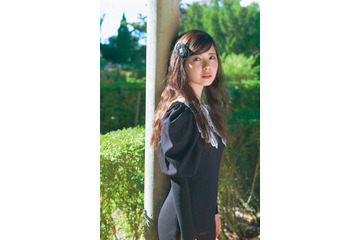 乃木坂46筒井あやめ、レアなへアスタイル＆ニットドレスで佇む 1st写真集先行カット第11弾解禁【感情の隙間】 画像