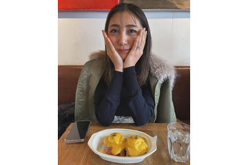 TBS近藤夏子アナ、幼少期ショット披露「とんでもない美少女」「笑顔が変わってない」の声 画像