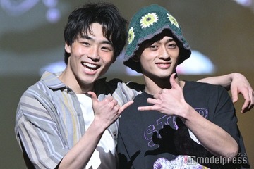 WATWING桑山隆太、ランウェイデビュー 八村倫太郎と肩組み【TGC香川2025】 画像