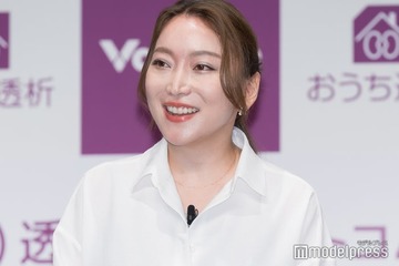 加藤綾菜、暗めカラーにイメチェン「美しい」「色っぽい」の声 画像