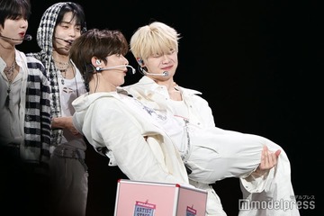 ZEROBASEONE「KCON」登場で客席降りも お姫様抱っこに会場沸く【KCON JAPAN 2025／ARTIST STAGE】 画像