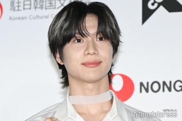 SHINeeテミン、全身ホワイトルックで「KCON」レカペ降臨「韓流を世界に広める役割」実感した瞬間語る【KCON JAPAN 2025／レッドカーペット】 画像