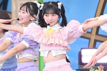 AKB48佐藤綺星、にしたん社長とTikTokコラボ「愛◆スクリ～ム！」披露 画像