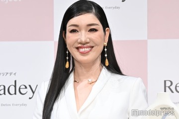 アンミカ、毎日実践している美脚ルーティン公開「参考になる」「真似します」と反響 画像