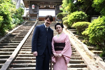 次期朝ドラ「ばけばけ」高石あかり＆トミー・バストウ、松江で撮影開始「早くみなさんに作品をお届けしたい」 画像