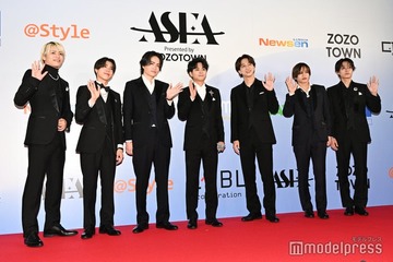 新体制のtimelesz、スーツ姿でレッドカーペット登場 全員のTMI発表・佐藤勝利は菊池風磨＆松島聡に助け求める【ASEA 2025 レッドカーペット】 画像