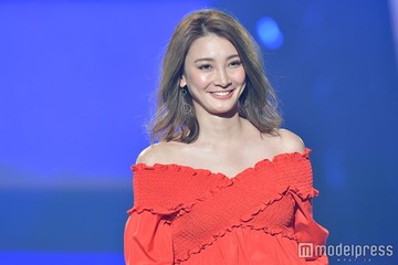 モデル里海、第2子妊娠を発表「順調にいけば39歳で出産予定」 画像