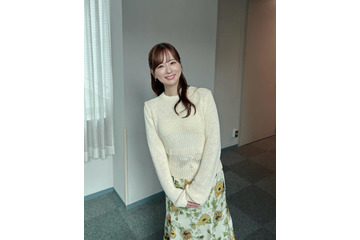 皆藤愛子アナ、色白美脚輝くミニスカ姿「完璧スタイル」「見惚れた」と反響 画像