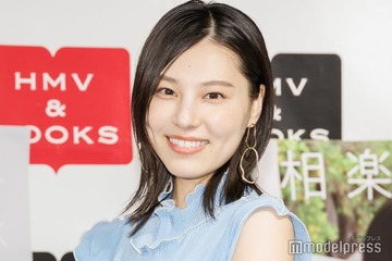 元乃木坂46相楽伊織、美バスト際立つビキニ姿 自撮りショットに「セクシー」の声 画像