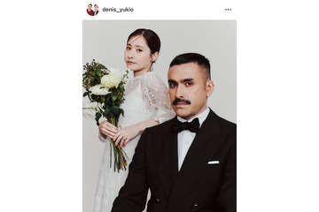 デニス植野行雄、女優・比嘉梨乃と結婚発表「ケバブよりアツアツなご縁に包まれまして」 画像