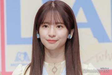 乃木坂46菅原咲月、ノースリ衣装姿で美肌見せ「美しすぎ」「透明感すごい」 画像