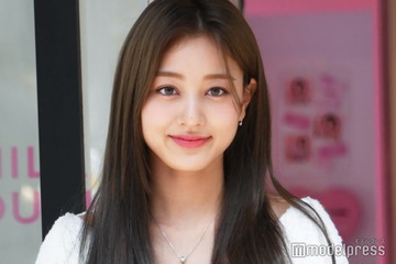 TWICEジヒョ、タンクトップ＆ショーパンで美脚披露「女神」「美しすぎて眩しい」と反響続々 画像