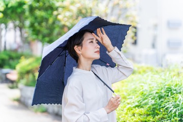 お育ちがバレます！猛暑の日の身だしなみ５選。品がいい女性にとっては当たり前のことです 画像