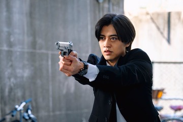 キンプリ高橋海人＆中村倫也「DOPE」初回冒頭にテロップで注意喚起 画像