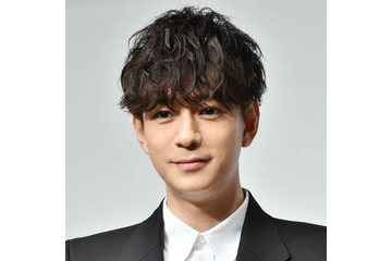 「これは男前」三浦翔平、“常夏サマーメッシュ”へのヘアチェンSHOTに反響「爽やかですごく似合ってる」 画像