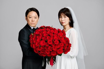 「しあわせな結婚」阿部サダヲ&松たか子、ウェディングフォト初公開 今夜初回拡大SPで放送スタート 画像