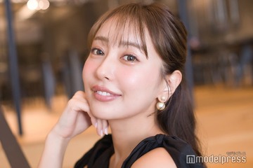 「ラブトラ2」ゆきこ、胸元開き私服コーデに絶賛の声「可愛すぎ」「セクシー」 画像