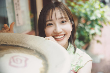 TBS南後杏子アナ、熱海を舞台に自然体な魅力がキラリ！ギャップ満載のリラックスSHOT披露 画像