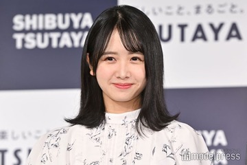 日向坂46上村ひなの、美脚際立つマリンルック披露「可愛すぎ」「大人っぽい」絶賛の声 画像