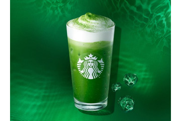 スタバ新作「涼み 抹茶 ムース ティー」抹茶本来の香りやほろ苦さ際立つ涼やかな一杯 画像