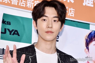 ナム・ジュヒョク、ビーチで肉体美披露「絵になる」「見惚れました」と反響 画像