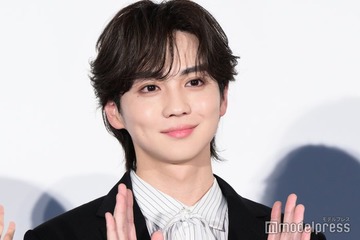 THE RAMPAGE吉野北人、タトゥーシールまみれの上裸姿にファン悶絶「セクシーすぎる」「心臓に悪い」 画像