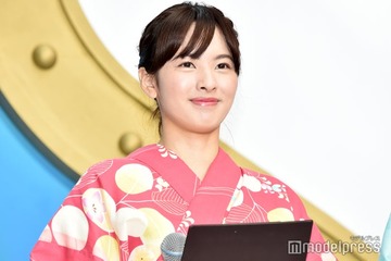 日テレ河出奈都美アナ、オフショル私服で美デコルテ披露 推し活ショットに「普段とは違う表情」「可愛すぎる」の声 画像