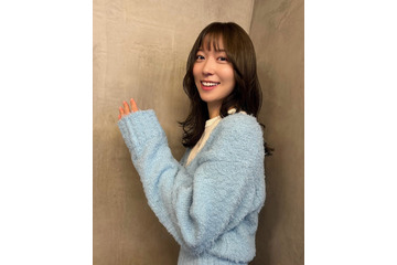 阿部華也子、オフショルワンピで美肩ライン輝く「女神のよう」「眼福」と反響 画像