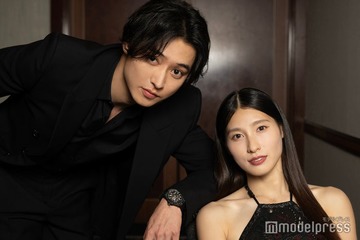 【山崎賢人＆土屋太鳳「今際の国のアリス」インタビュー後編】お互いの“推し場面”発表で拍手喝采 ラストシーン撮影秘話も「嫉妬していました」 画像