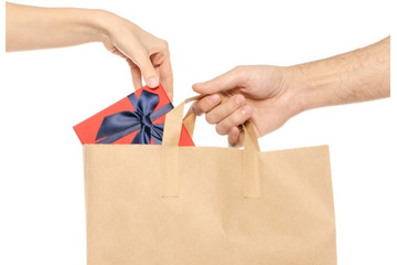 韓国で…ショッピングに行くと「このお店すごい」→まさかのサービスに驚き！ 画像