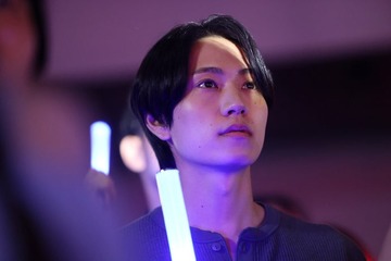 「ひと夏の共犯者」初回 巧巳（橋本将生）、推しの熱愛知った台詞に共感の声殺到「まさか推しから聞くとは」「何度も経験してる感情」 画像