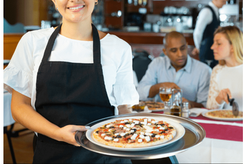 アメリカのレストランで…「えっ、また!?」日本とは”異なる接客”に「おもしろい!」 画像