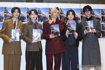 M!LK、メモリアルな写真集に自信「さらにビジュいいじゃん！」 画像