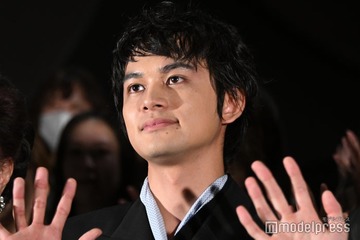 北村匠海、監督に忘れられる？「あんぱん気分が抜けてなかった」大泉洋が指摘【ちょっとだけエスパー】 画像