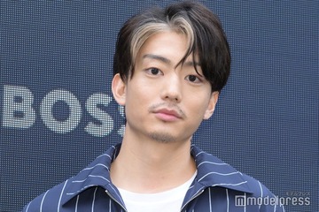 伊藤健太郎、上裸姿のたくましい肉体美披露「惚れる」「息止まった」の声 画像