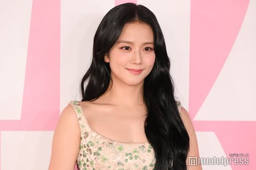 BLACKPINKジス、オン眉×スモーキーメイクで雰囲気一変「誰かと思った」「かっこよすぎる」と反響 画像