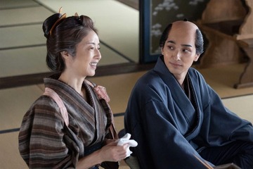 【べらぼう～蔦重栄華乃夢噺～ 第41話】蔦重＆歌麿「婦人相学十躰」の売り出し方を思案 つよの身体に異変起きる 画像