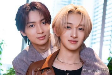 “BL作品でW主演”MAZZEL・NAOYA、キスシーンは龍宮城・冨田侑暉に「死ぬほど指導しちゃって」キュンとした瞬間・距離縮まったシーン秘話【「セラピーゲーム」インタビューVol.2】 画像