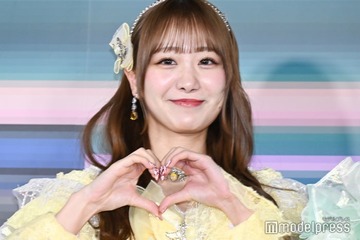 ＝LOVE瀧脇笙古、猫耳×ワンショルトップスで美肩チラリ「破壊力すごい」「可愛すぎる」と悶絶の声 画像