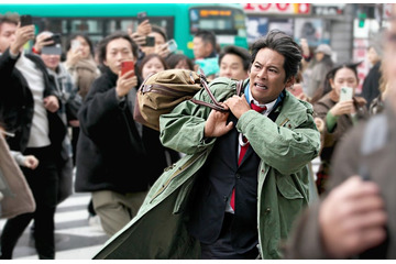 「踊る大捜査線」最新作、新宿のど真ん中でクランクイン 織田裕二が撮影初日に奇跡起こす【踊る大捜査線 N.E.W.】 画像