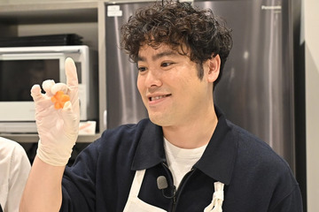 「じゃあ、あんたが作ってみろよ」前原瑞樹、男性限定料理教室にサプライズ登場 劇中登場“筑前煮”に挑戦 画像